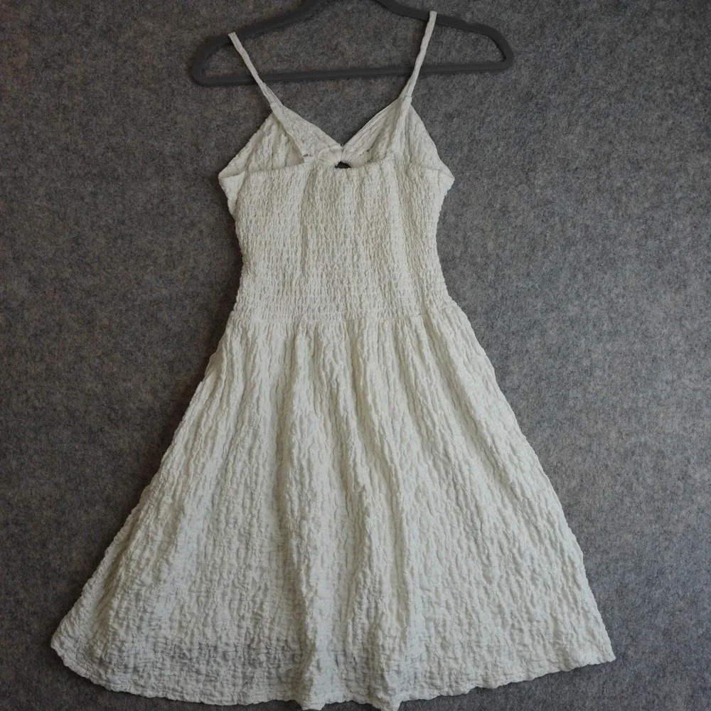 Sea Supply Textured Smocked Mini Dress L White Cotton Beachy Fairy Cottagecore